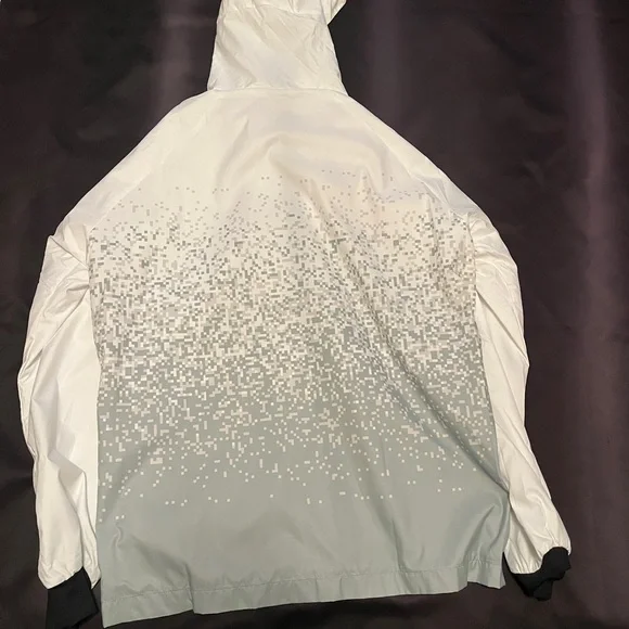 White and Gray Hooded Jacket - Picture 2 of 8